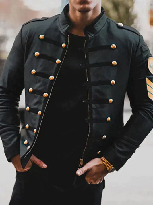 Original chaqueta de motociclista para hombre con un diseño llamativo y elegante